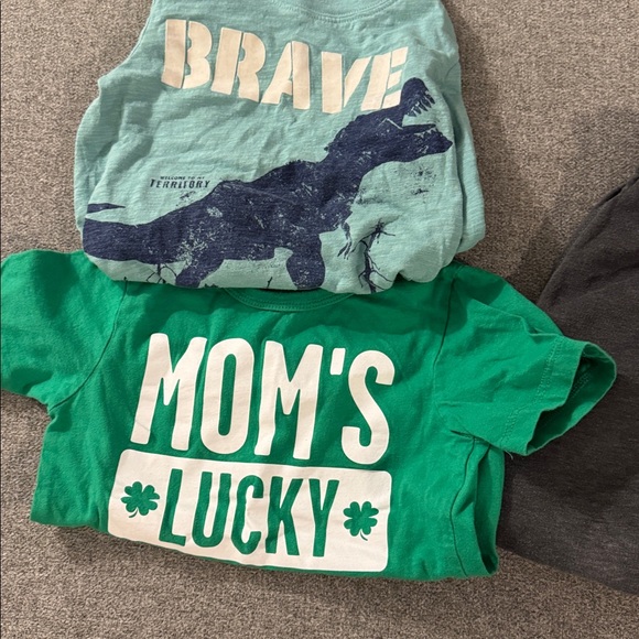 5/$15- 3t bundle - Picture 2 of 3